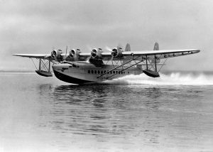 800px-sikorsky_s-42_paa_taking_off_in_1930s